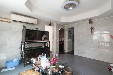 Condominio de 2 dormitorios en Bang Lamung, Tailandia № 205206 - foto 4