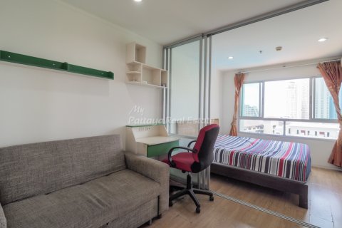 Condominio de 1 dormitorio en Bang Lamung, Tailandia № 205210 - foto 2