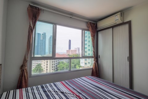 Condominio de 1 dormitorio en Bang Lamung, Tailandia № 205210 - foto 8