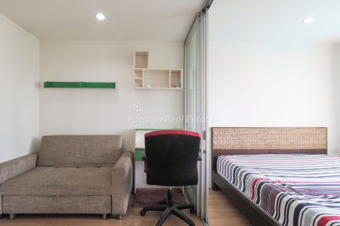 Condominio de 1 dormitorio en Bang Lamung, Tailandia № 205210 - foto 3