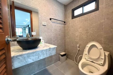 Chalet de 3 dormitorios en Phuket, Tailandia № 144251 - foto 9