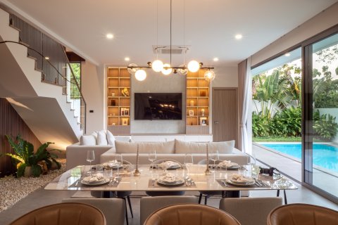 Chalet de 4 dormitorios en Kathu, Tailandia № 169937 - foto 27