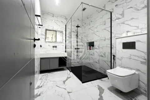 Chalet de 3 dormitorios en Phuket, Tailandia № 190779 - foto 13