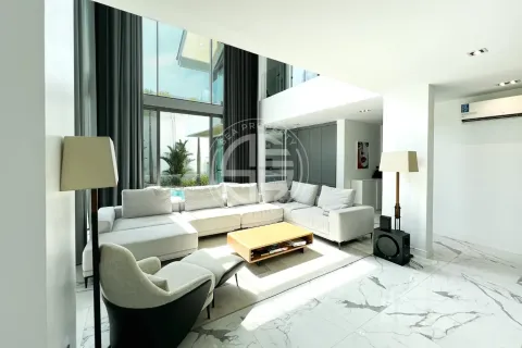Chalet de 3 dormitorios en Phuket, Tailandia № 190779 - foto 4