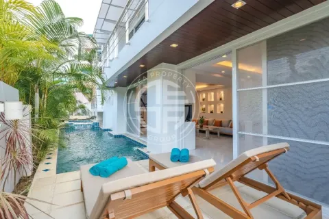 Chalet de 4 dormitorios en Patong, Tailandia № 190775 - foto 23