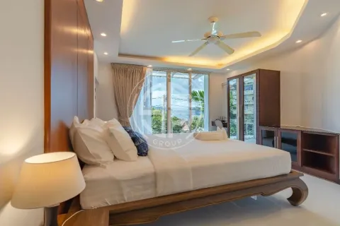 Chalet de 4 dormitorios en Patong, Tailandia № 190775 - foto 14