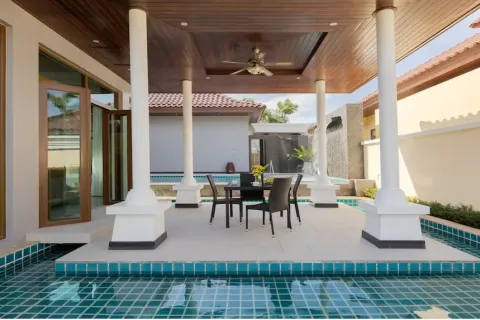 Chalet de 3 dormitorios en Bang Tao, Tailandia № 190777 - foto 26