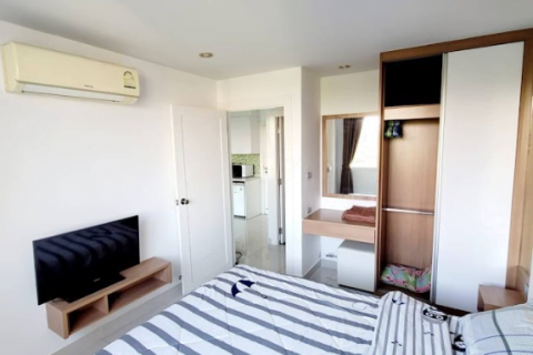 Condominio de 1 dormitorio en Pattaya, Tailandia № 205322 - foto 4