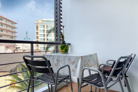 Condominio de 1 dormitorio en Hua Hin, Tailandia № 176567 - foto 4