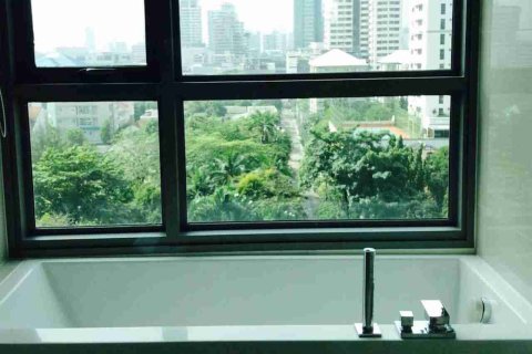 Condominio de 2 dormitorios en Bangkok, Tailandia № 183689 - foto 7