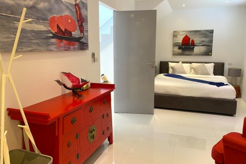 Casa de 6 dormitorios en Ko Samui, Tailandia № 75676 - foto 8