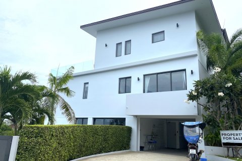 Casa de 6 dormitorios en Ko Samui, Tailandia № 75676 - foto 18
