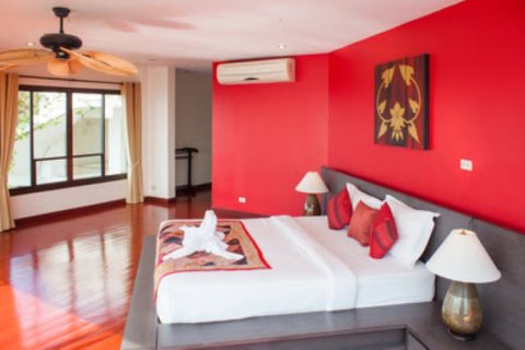 Chalet de 4 dormitorios en Ko Samui, Tailandia № 180148 - foto 11