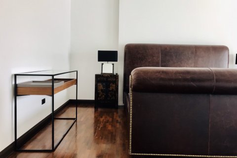 Casa de 3 dormitorios en Bangkok, Tailandia № 143592 - foto 8