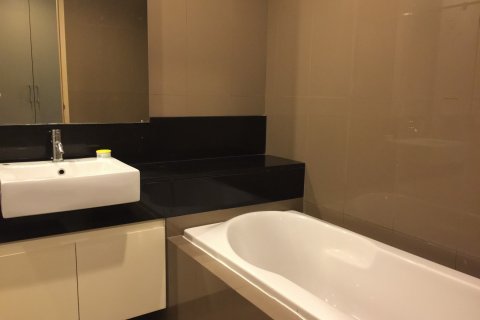 Condominio de 1 dormitorio en Bangkok, Tailandia № 143594 - foto 5