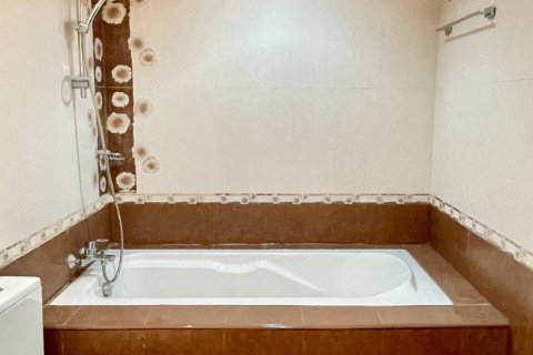 Condominio de 3 dormitorios en Bangkok, Tailandia № 143589 - foto 13