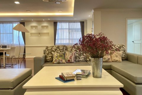 Condominio de 3 dormitorios en Bangkok, Tailandia № 143589 - foto 4