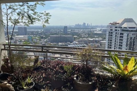 Condominio de 4 dormitorios en Watthana, Bangkok, Tailandia № 133840 - foto 5
