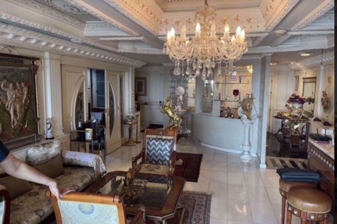 Condominio de 4 dormitorios en Watthana, Bangkok, Tailandia № 133840 - foto 8