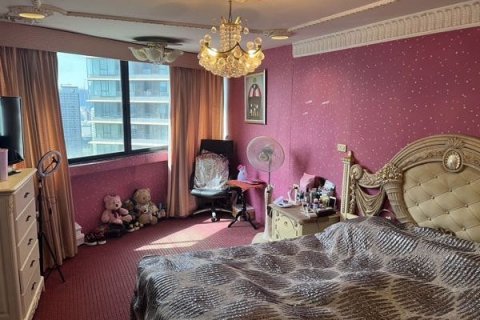Condominio de 4 dormitorios en Watthana, Bangkok, Tailandia № 133840 - foto 9