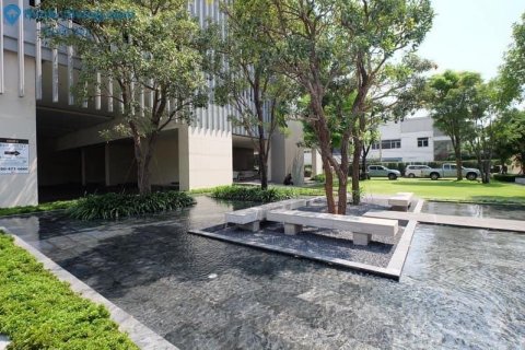 Condominio de 2 dormitorios en Sathon, Bangkok, Tailandia № 133838 - foto 21