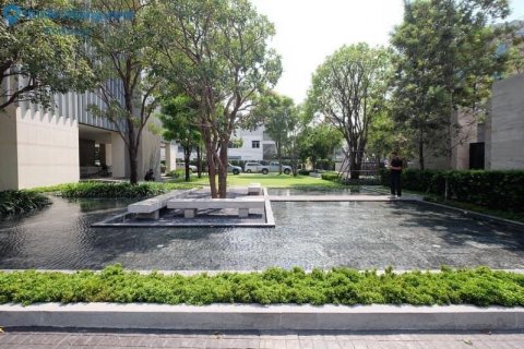 Condominio de 2 dormitorios en Sathon, Bangkok, Tailandia № 133838 - foto 20