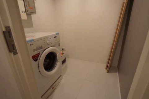 Condominio de 2 dormitorios en Sathon, Bangkok, Tailandia № 133838 - foto 19