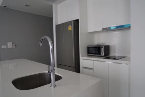 Condominio de 2 dormitorios en Sathon, Bangkok, Tailandia № 133838 - foto 6