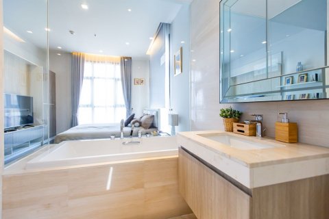 Condominio de 2 dormitorios en Watthana, Bangkok, Tailandia № 133837 - foto 25