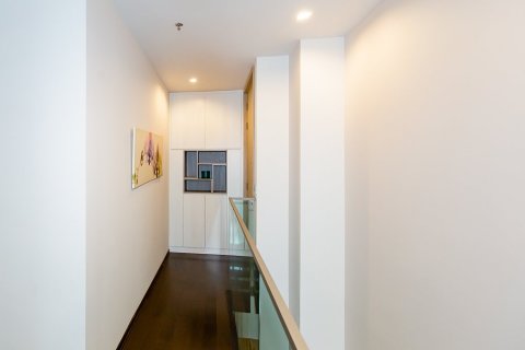 Condominio de 2 dormitorios en Watthana, Bangkok, Tailandia № 133837 - foto 14