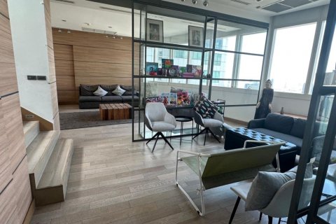 Condominio de 3 dormitorios en Khlong Toei, Bangkok, Tailandia № 133836