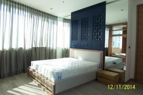 Condominio de 3 dormitorios en Khlong Toei, Bangkok, Tailandia № 133836 - foto 6