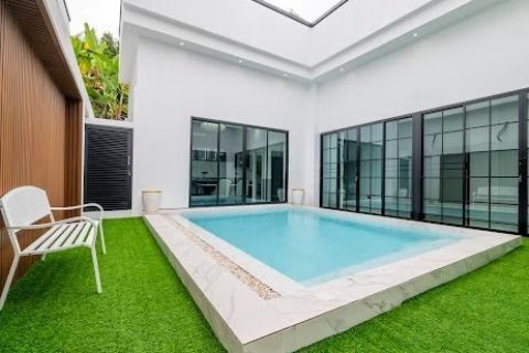 Villa in Pattaya, Thailand 3 bedrooms № 171902