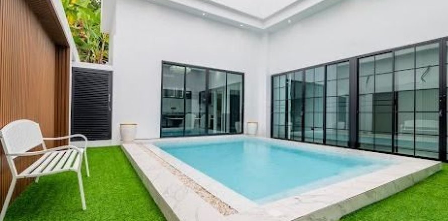 Villa in Pattaya, Thailand 3 bedrooms № 171902