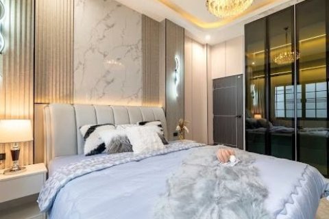 Villa in Pattaya, Thailand 3 bedrooms № 171902 - photo 19