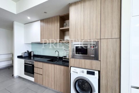 Condo in Pattaya, Thailand, 2 bedrooms № 233226 - photo 8