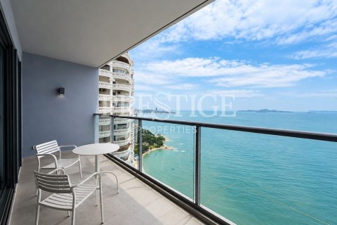 Condo in Pattaya, Thailand, 2 bedrooms № 233226 - photo 2