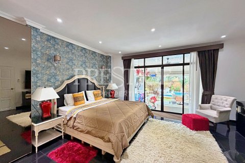 บ้านในพัทยา, ประเทศไทย 4 ห้องนอน № 233231 - รูปถ่าย 16