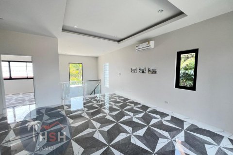 Chalet de 3 dormitorios en Ko Samui, Tailandia № 179998 - foto 14