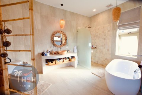 Chalet de 4 dormitorios en Ko Samui, Tailandia № 180002 - foto 11