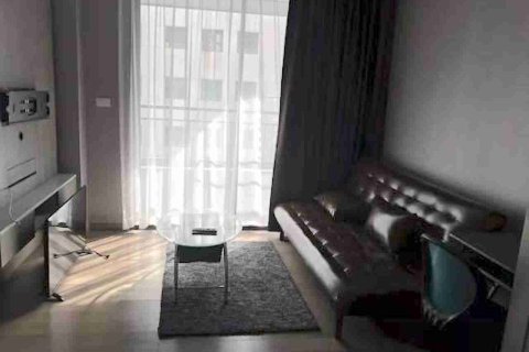 Condominio de 1 dormitorio en Bangkok, Tailandia № 183298 - foto 8
