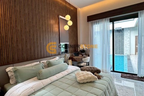 Estudio en Pattaya, Tailandia № 172398 - foto 28