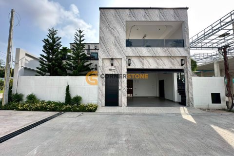 Studio in Pattaya, Thailand № 172398