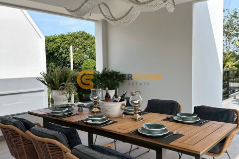 Estudio en Pattaya, Tailandia № 172398 - foto 13