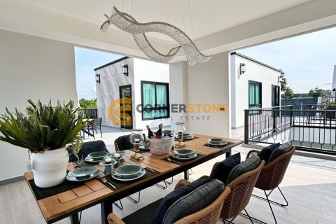 Estudio en Pattaya, Tailandia № 172398 - foto 5