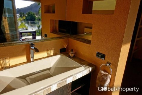 Hotel en Ko Chang, Tailandia № 113606 - foto 16