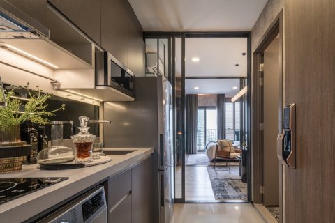 Condominio de 2 dormitorios en Chatuchak, Bangkok, Tailandia № 165712 - foto 10