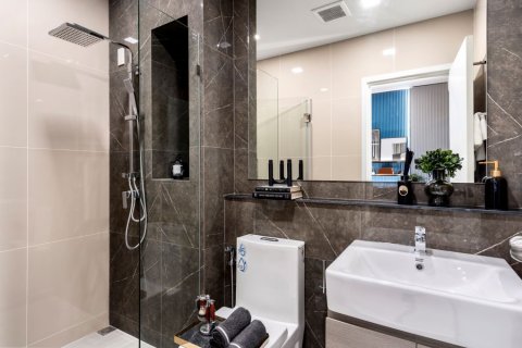 Condominio de 1 dormitorio en Bangkok, Tailandia № 165709 - foto 6