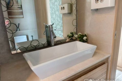 Condominio de 1 dormitorio en Pattaya, Tailandia № 222741 - foto 10
