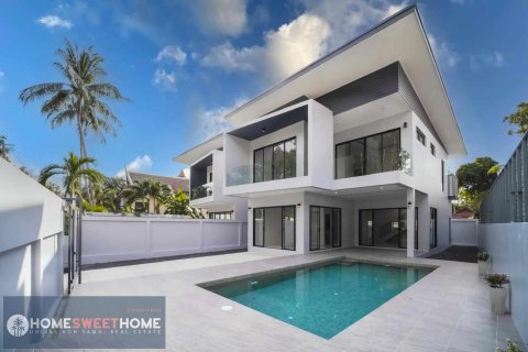 Villa in Ko Samui, Thailand 3 bedrooms № 179907